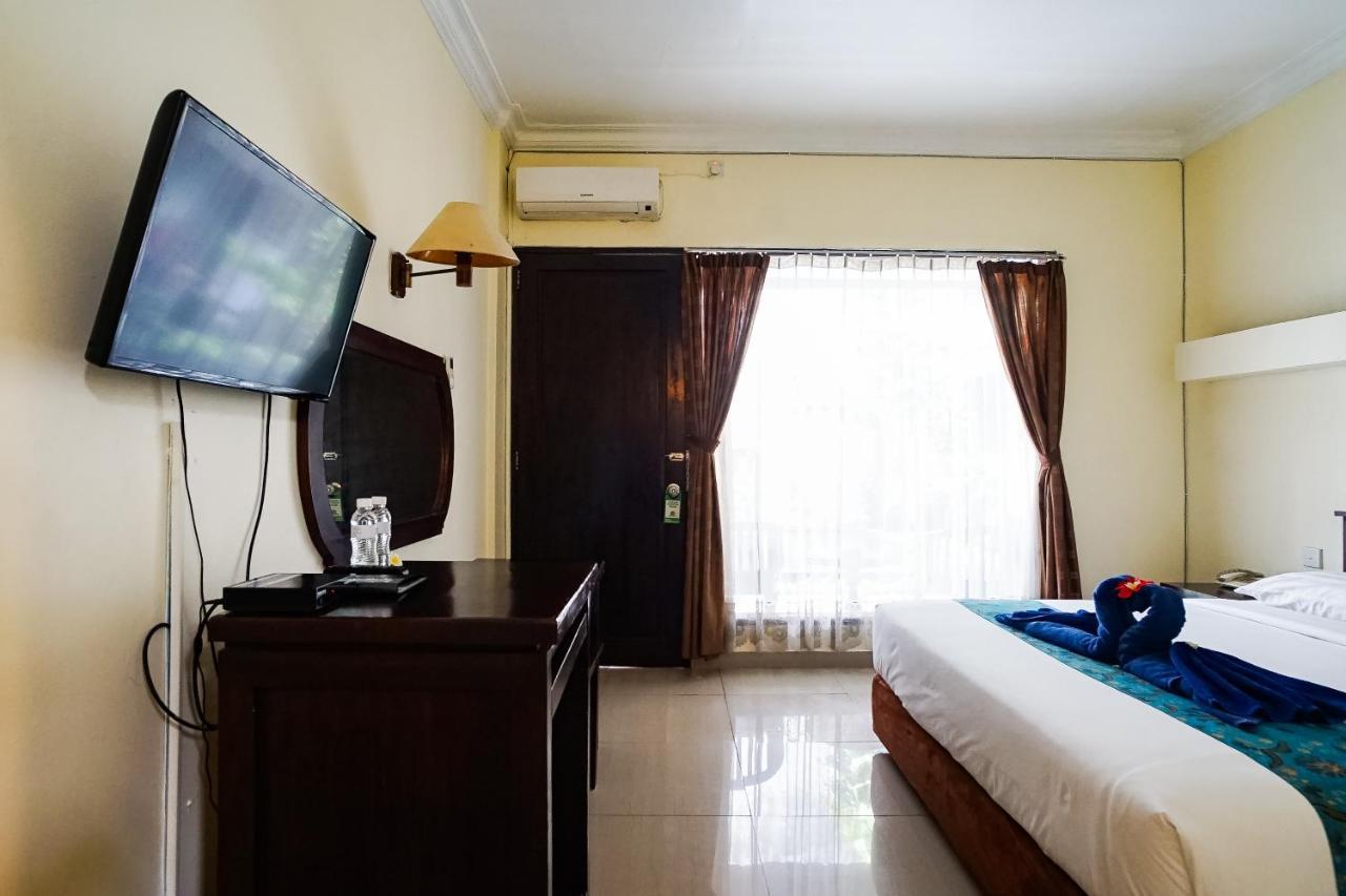 Taman Ayu Legian Hotel Exterior photo
