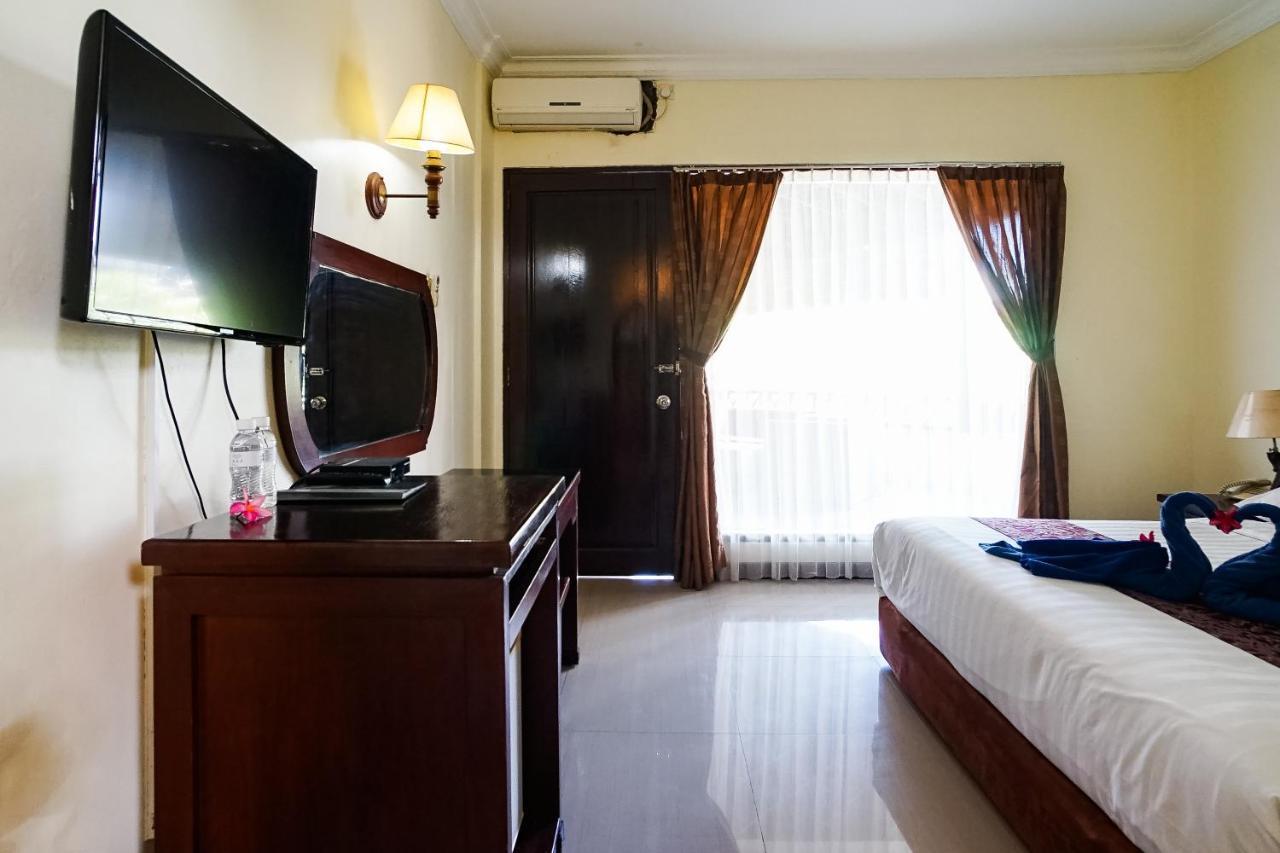 Taman Ayu Legian Hotel Exterior photo