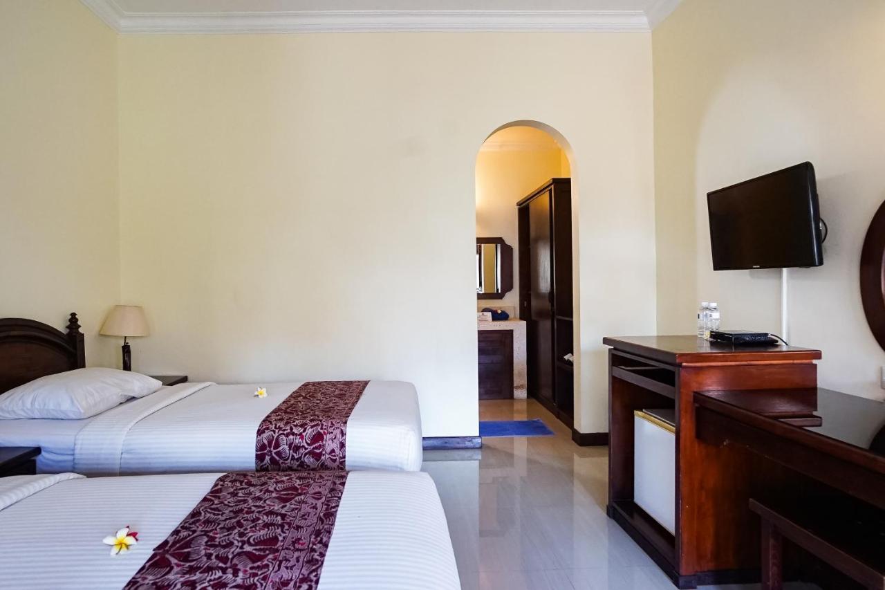 Taman Ayu Legian Hotel Exterior photo