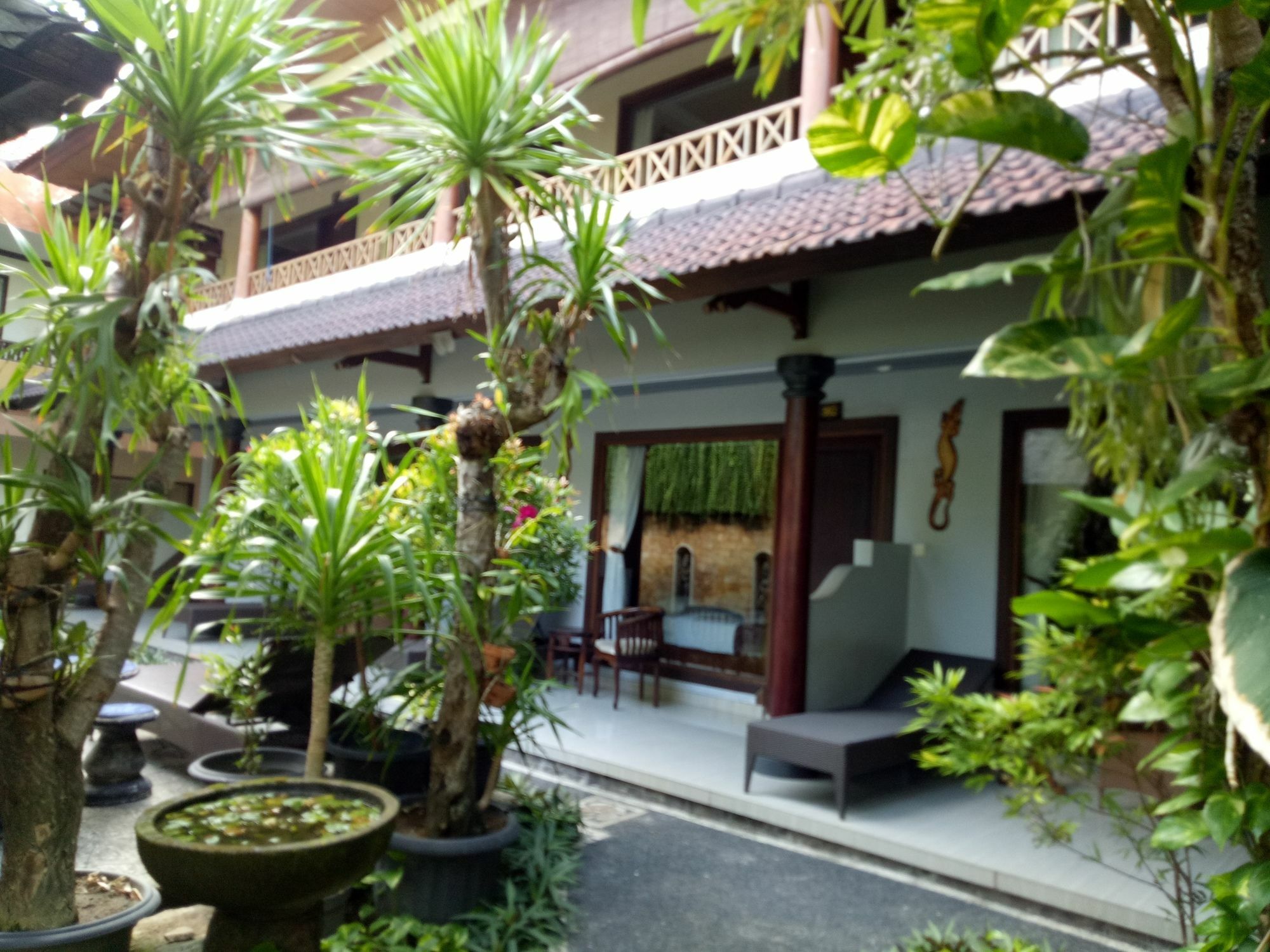 Taman Ayu Legian Hotel Exterior photo